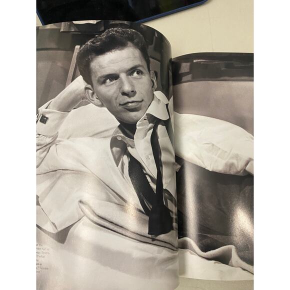 Frank Sinatra Life remembrance Soft cover with pics Vintage - Picture 8 of 12